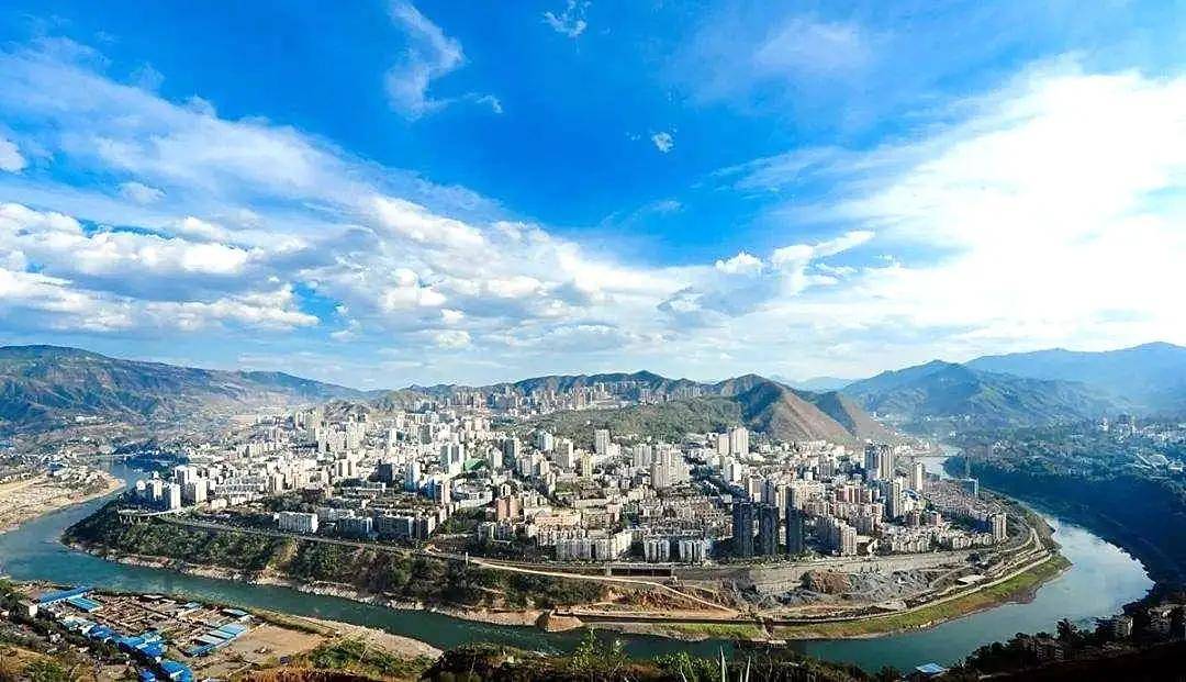 四川，多元文化融合的璀璨明珠